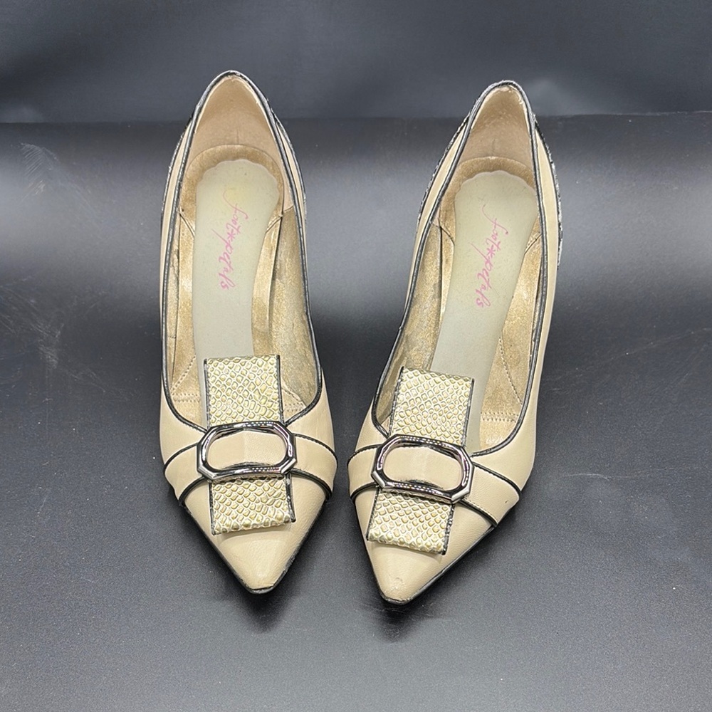 Cream Geometric Design‎ Heels size 7